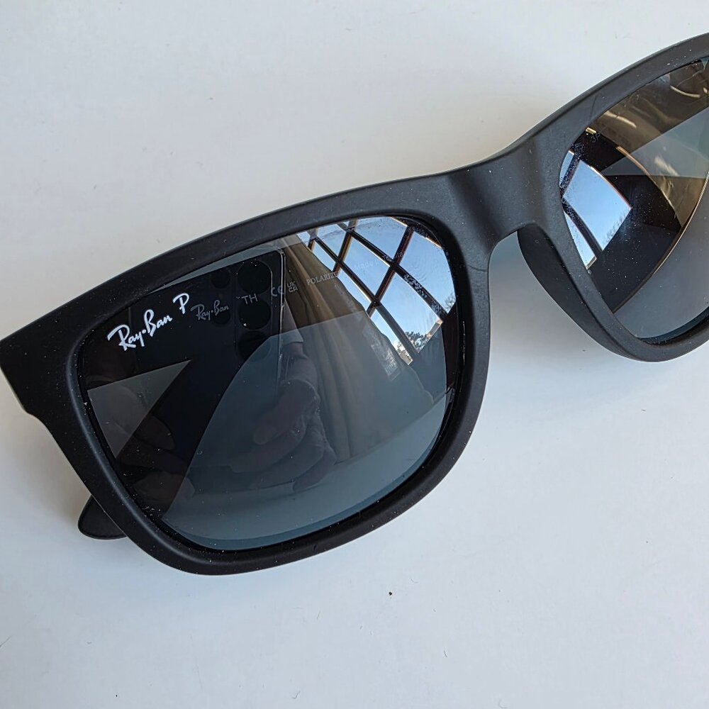 Ray-Ban Justin Classic Polarized Sunglasses RB 4165 Matte Black Frame Blue Lens